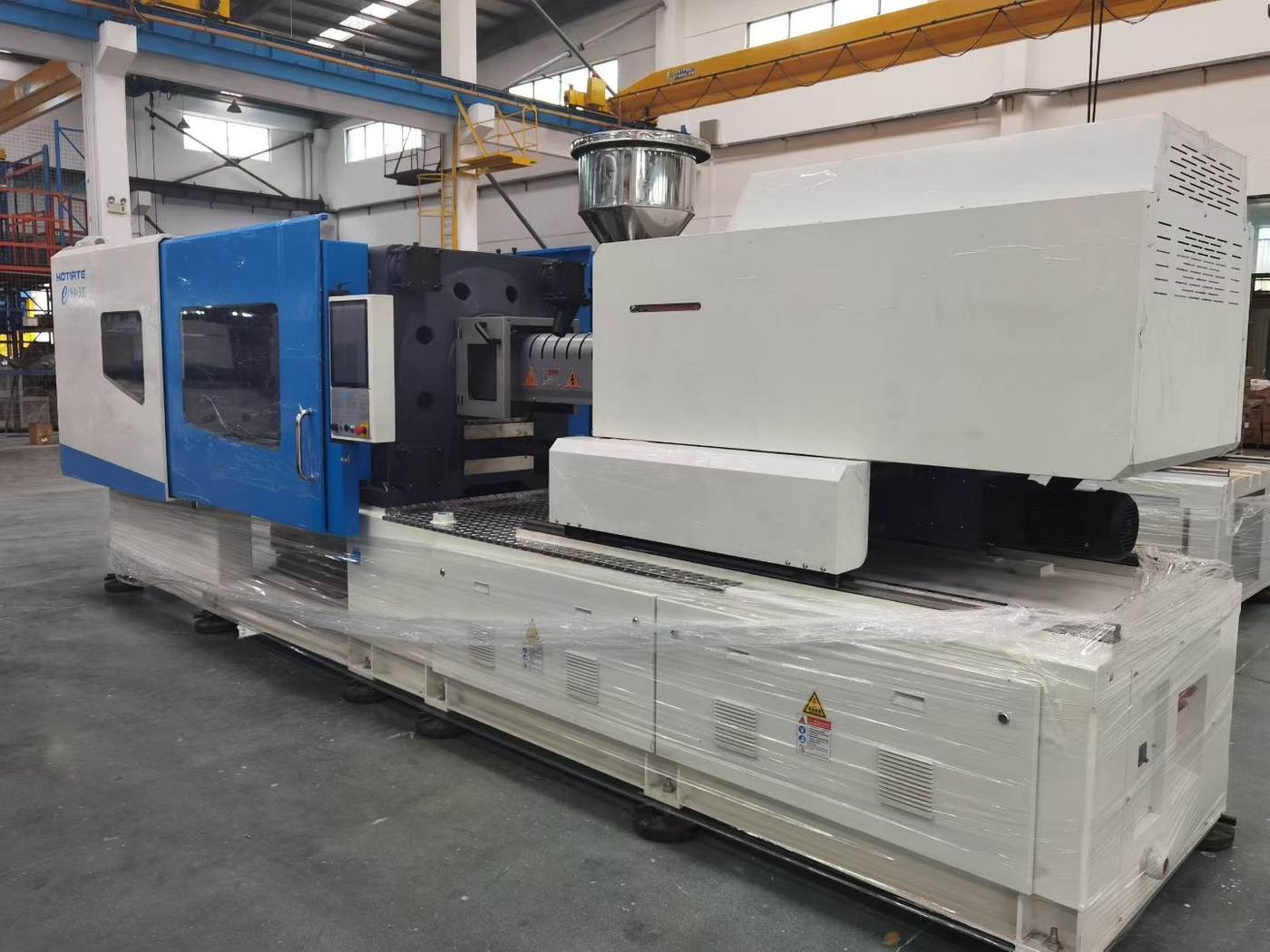 All-electric injection molding machine platform observed during manufacturing review